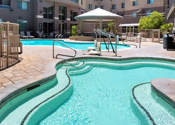 Homewood By Hilton Airport South