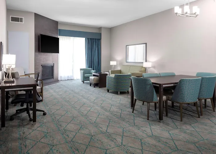 Homewood By Hilton Airport South Hotel